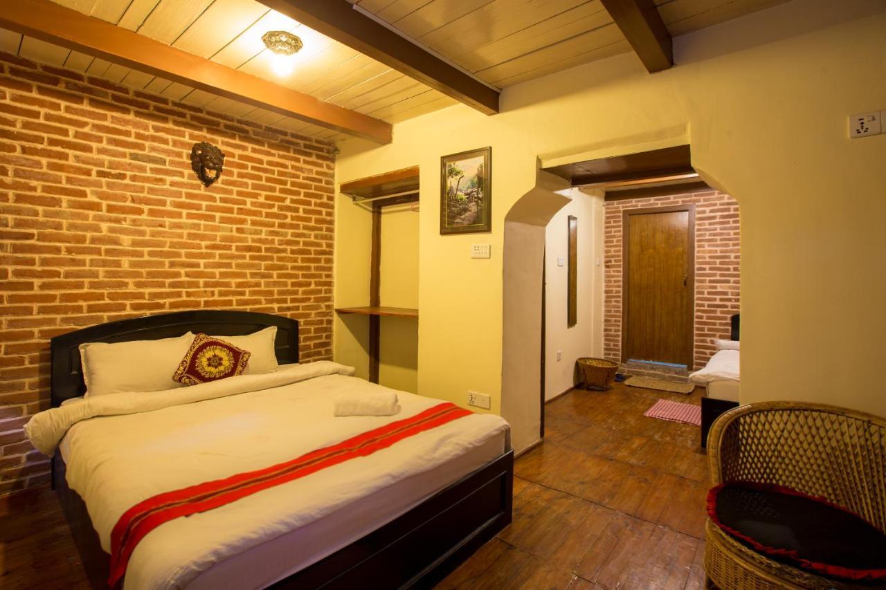 Tulaja Boutique Hotel Bhatgoan Екстериор снимка
