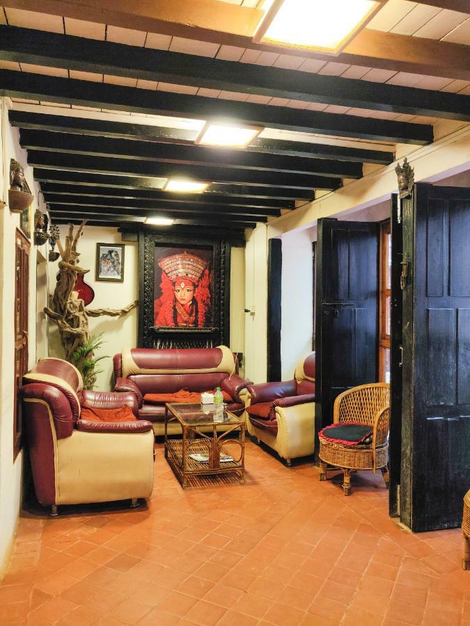 Tulaja Boutique Hotel Bhatgoan Екстериор снимка